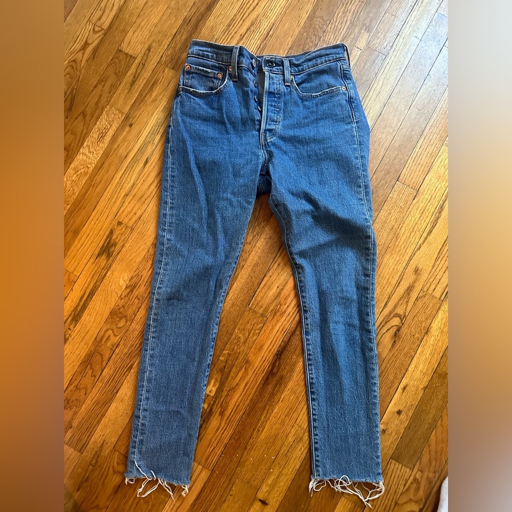 High waisted Levi’s 501